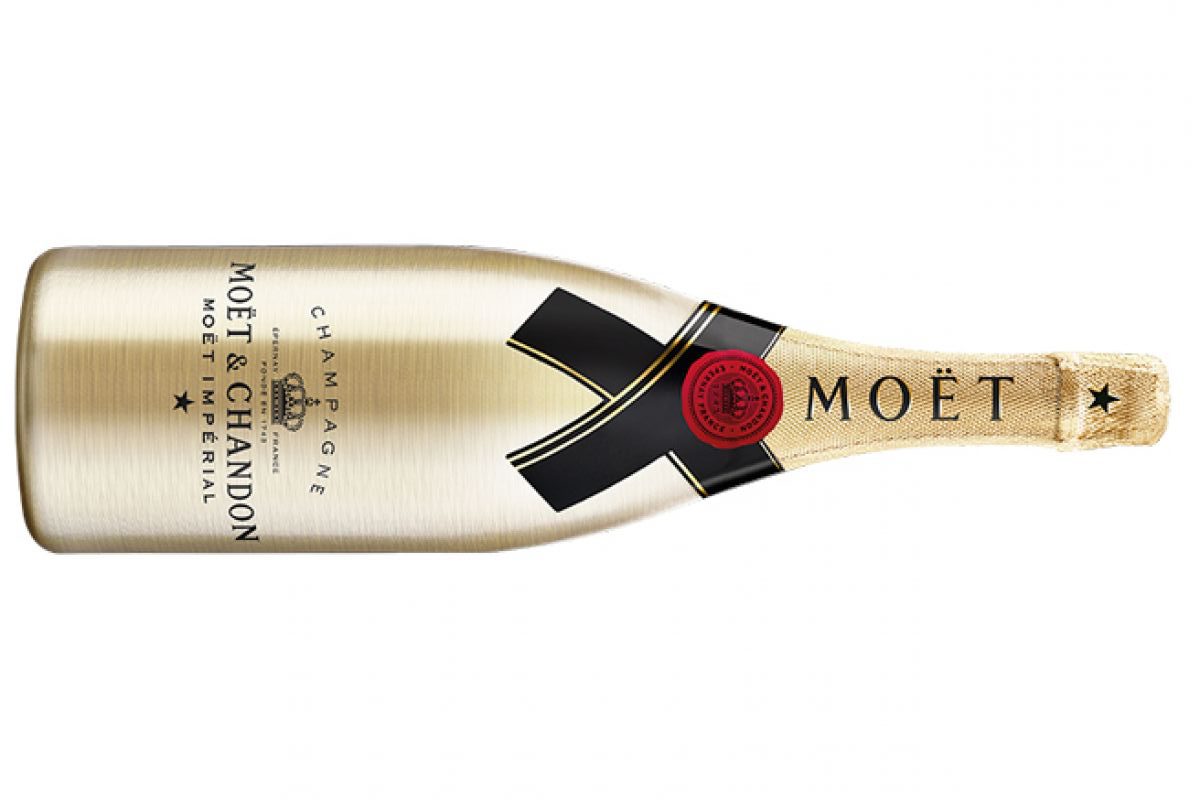 Vogue Gewinnspiel: Moët & Chandon Drei-Liter-Flaschen Impérial Brut Golden Edition im Wert von je 360 Euro zu gewinnen