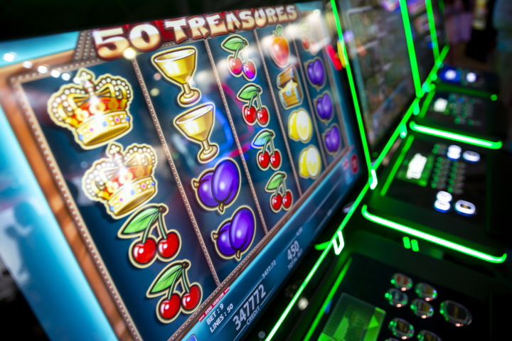 Mit welcher Strategie kann man an Slot Automaten im Casino gewinnen? Hier unsere Tipps.